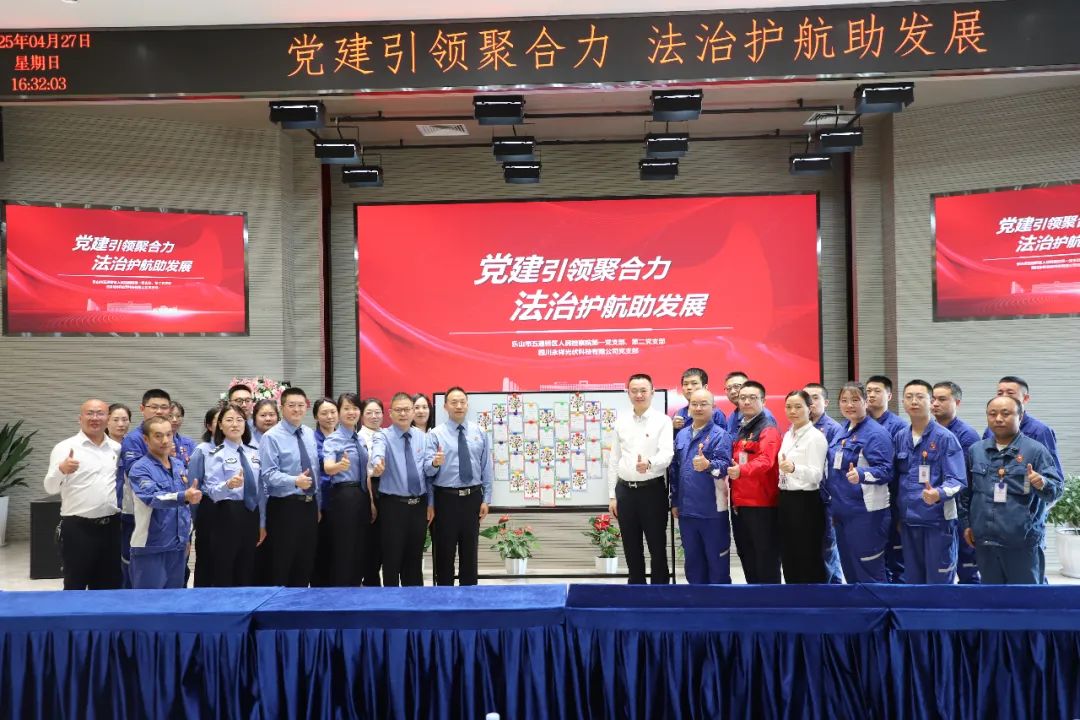 b62b5f488e4950e2e667cfb887d2a32c.jpg