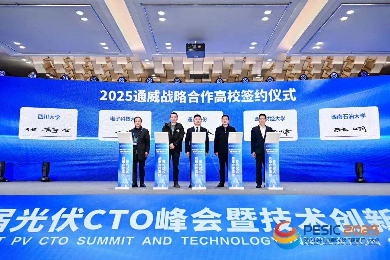 a21ee7ad88c22e345e975041d4740067.jpg